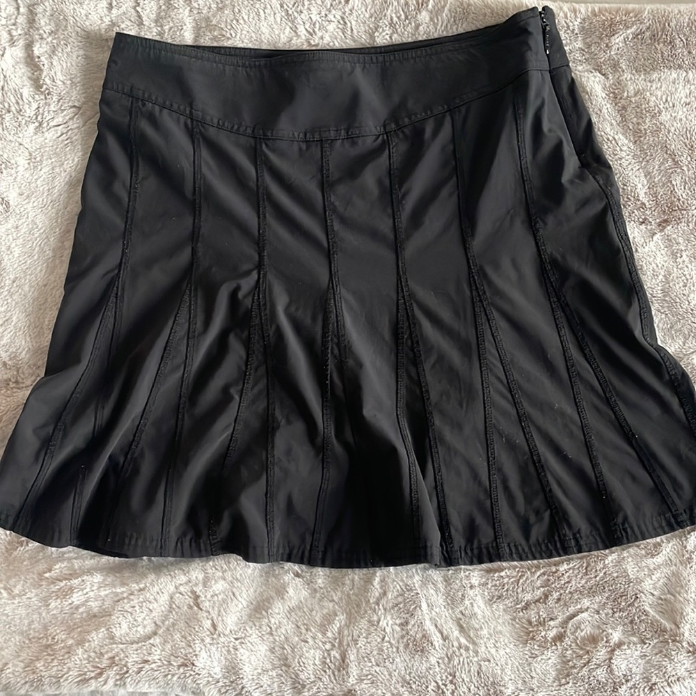 good condition athletic skort